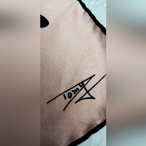 Vintage Tomy 💯 Silk Scarf - Picture 6 of 10